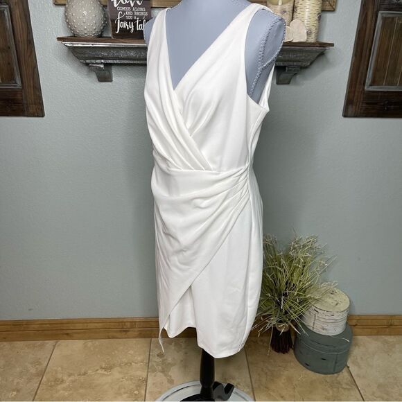 Guess Ivory Origami Sheath Sleeveless Dress Size 14 - Picture 2 of 16